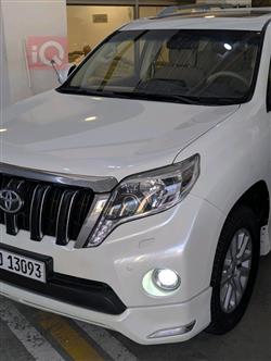 تۆیۆتا لاندكروزر پرادۆ